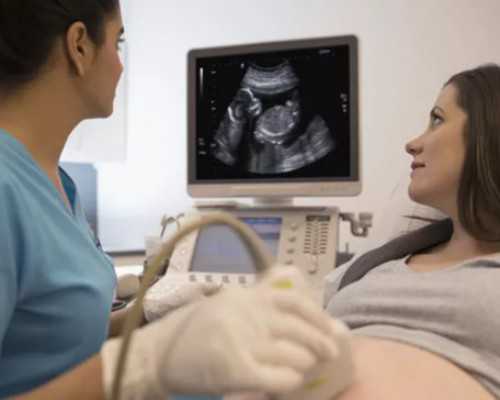 上海50岁绝经女性能否通过试管婴儿助孕及代怀选择